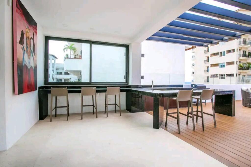 Ocean View Penthouse In P.V. Romantic Zone Puerto Vallarta Exterior foto